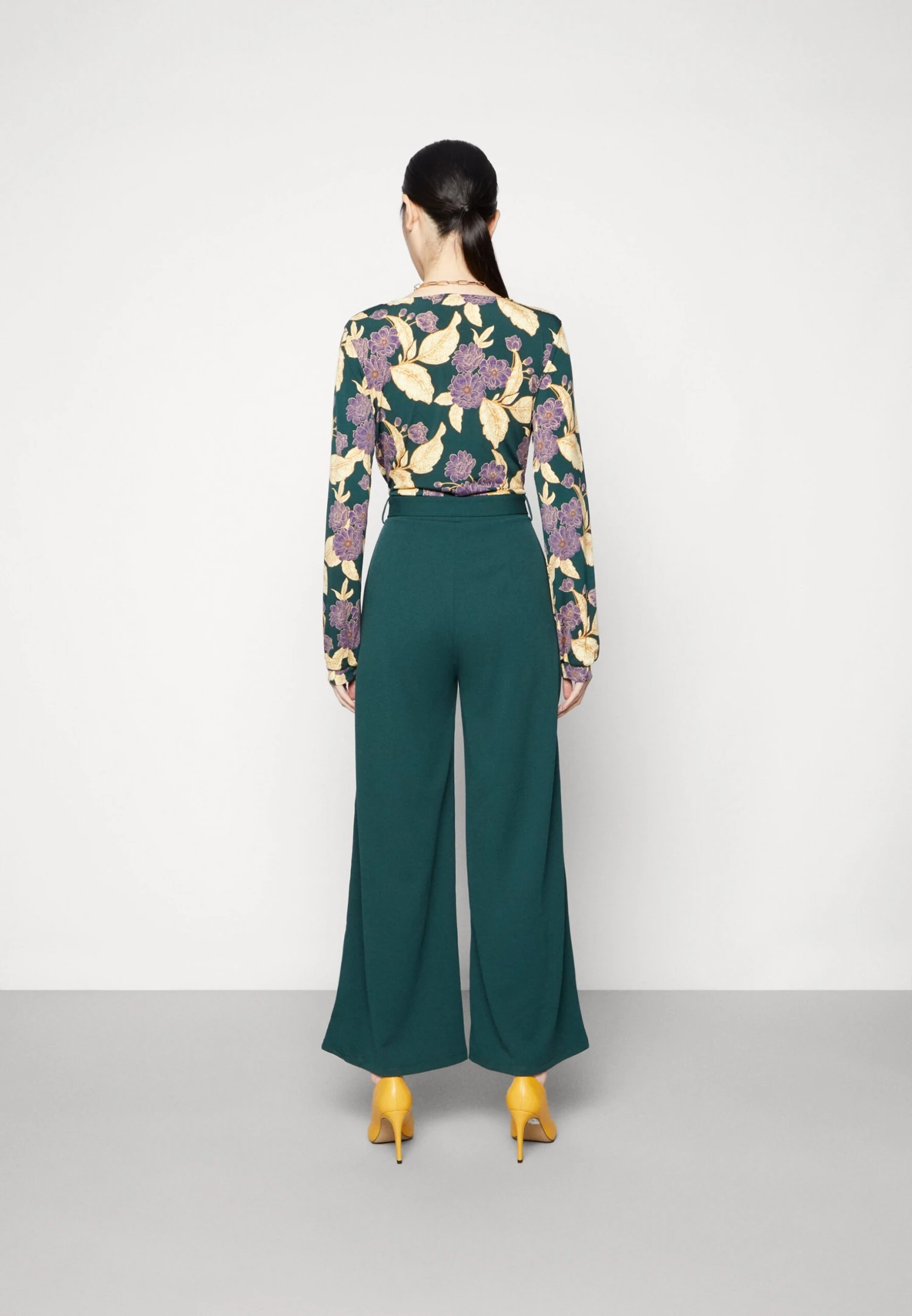 Anna Field Jumpsuit - Dark Green/Yellow 5 Anna Field Jumpsuit - Dark Green/Yellow - Afbeelding 3