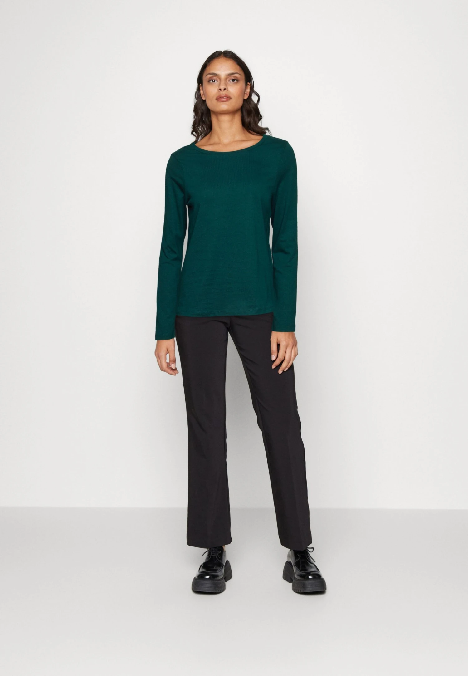 Anna Field Longsleeve - Dark Green 4 Anna Field Longsleeve - Dark Green - Afbeelding 2