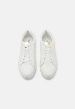 Anna Field Sneakers Laag - White/Gold 13 Anna Field Sneakers Laag - White/Gold -Anna Field 0ac037b5d0234aec94c049a87c5d3362
