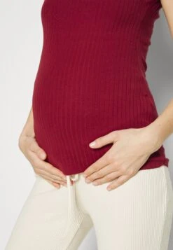 T-Shirt Basic - Dark Red 11 T-Shirt Basic - Dark Red -Anna Field 18cce2f6233a42c6bffc54756d404995