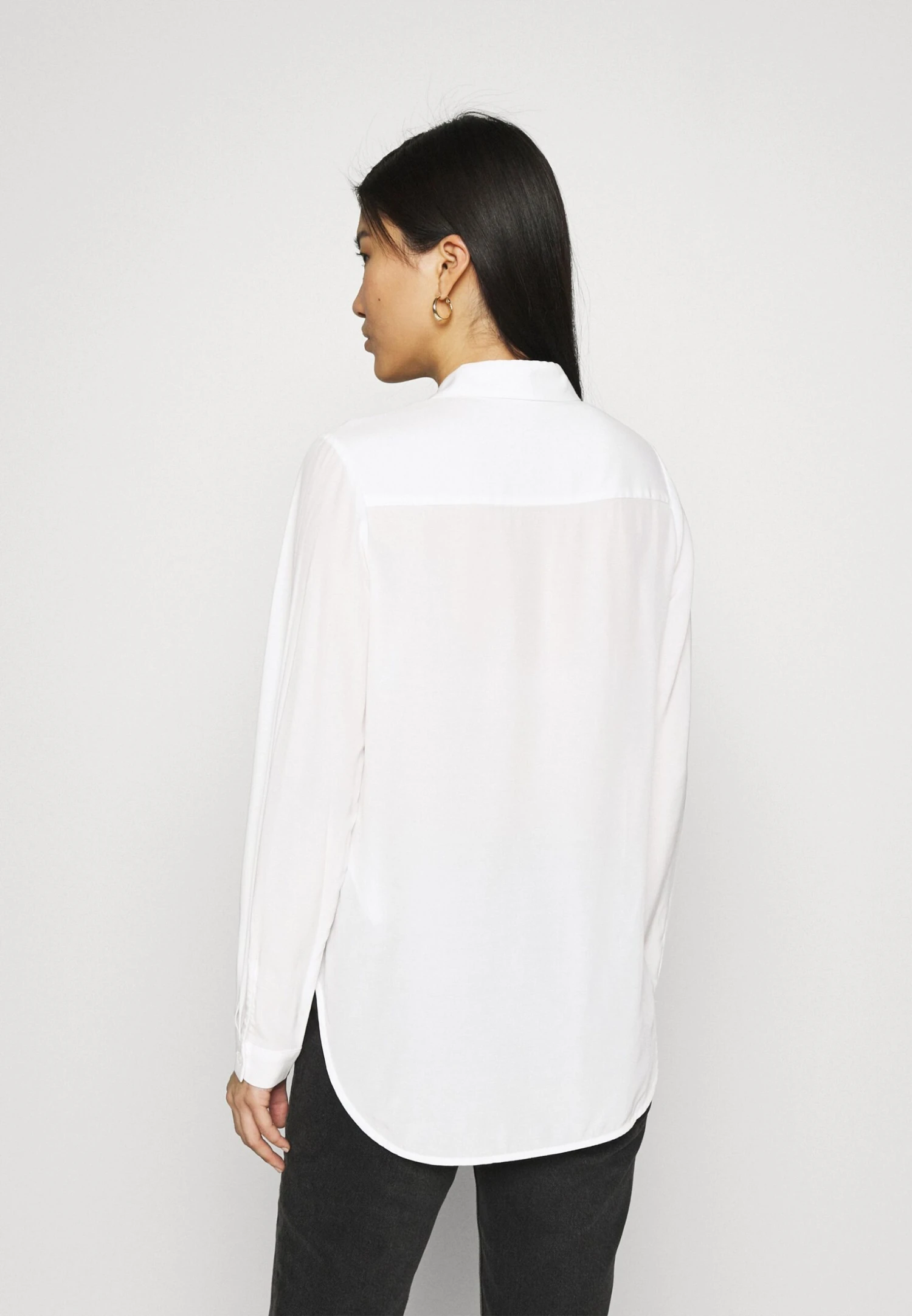 Anna Field Basic Blouse With Front Pockets - Overhemdblouse - Offwhite 5 Anna Field Basic Blouse With Front Pockets - Overhemdblouse - Offwhite - Afbeelding 3