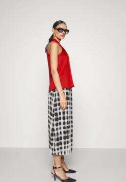 Anna Field Blouse - Red 12 Anna Field Blouse - Red -Anna Field 2a6f21fae23e4e8c9472ae7cb4071c83