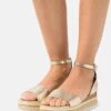 Anna Field Sandalen Met Plateauzool - Gold 1 Anna Field Sandalen Met Plateauzool - Gold -Anna Field 319092c41b2c40679f10766d6f8ac726
