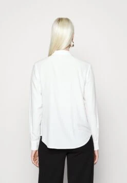 Blouse -White 10 Blouse -White -Anna Field 5403e2f5739f453a81d8b239729d1c73