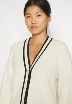 Anna Field Vest - White/Black 11 Anna Field Vest - White/Black -Anna Field 55c28cd6b0244f00a33a5690b7d4c471