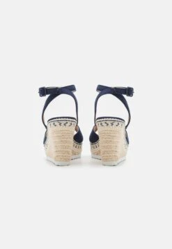 Anna Field Sandalen Met Sleehak - Dark Blue 11 Anna Field Sandalen Met Sleehak - Dark Blue -Anna Field 5f1c22d4680843bf917f0a5f6ffb6b8d