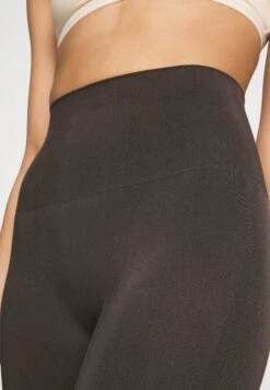 Anna Field Strong Shaping- Shapewear -Black 11 Anna Field Strong Shaping- Shapewear -Black -Anna Field 6136ff1fea424badb2dad93e81db16d3