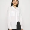 Anna Field Basic Blouse With Front Pockets - Overhemdblouse - Offwhite 2 Anna Field Basic Blouse With Front Pockets - Overhemdblouse - Offwhite -Anna Field 65551f7cce13477ba27daa38e79f5f44