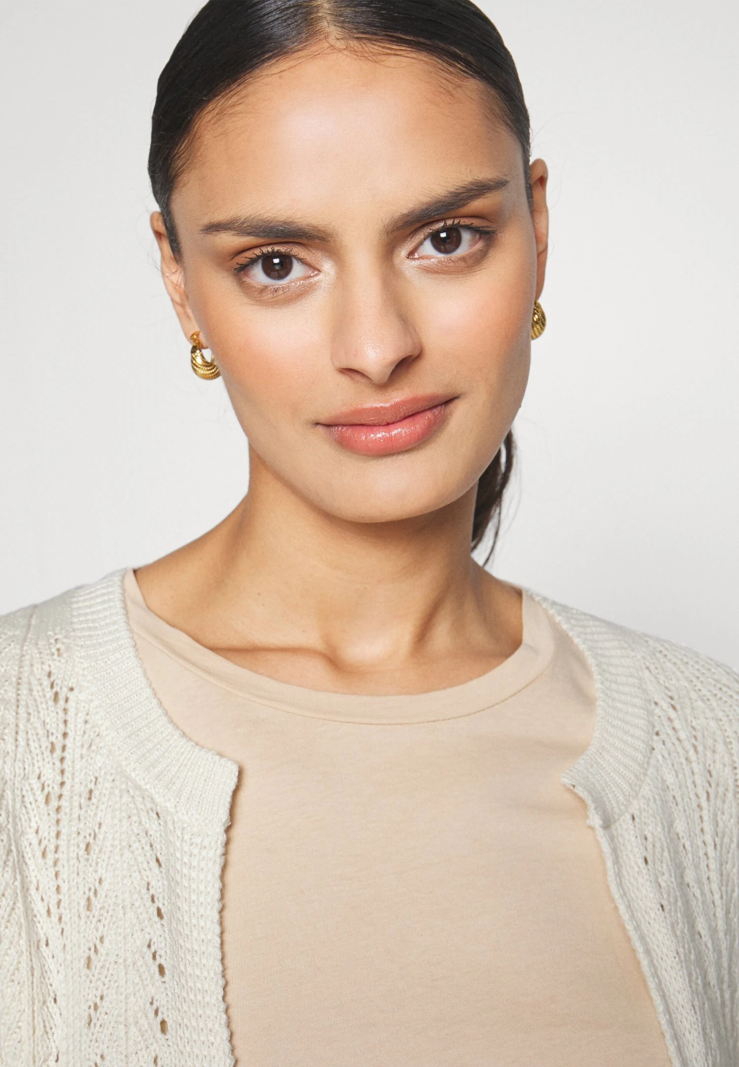 Anna Field Pointelle Bolero - Vest -Offwhite 6 Anna Field Pointelle Bolero - Vest -Offwhite - Afbeelding 4