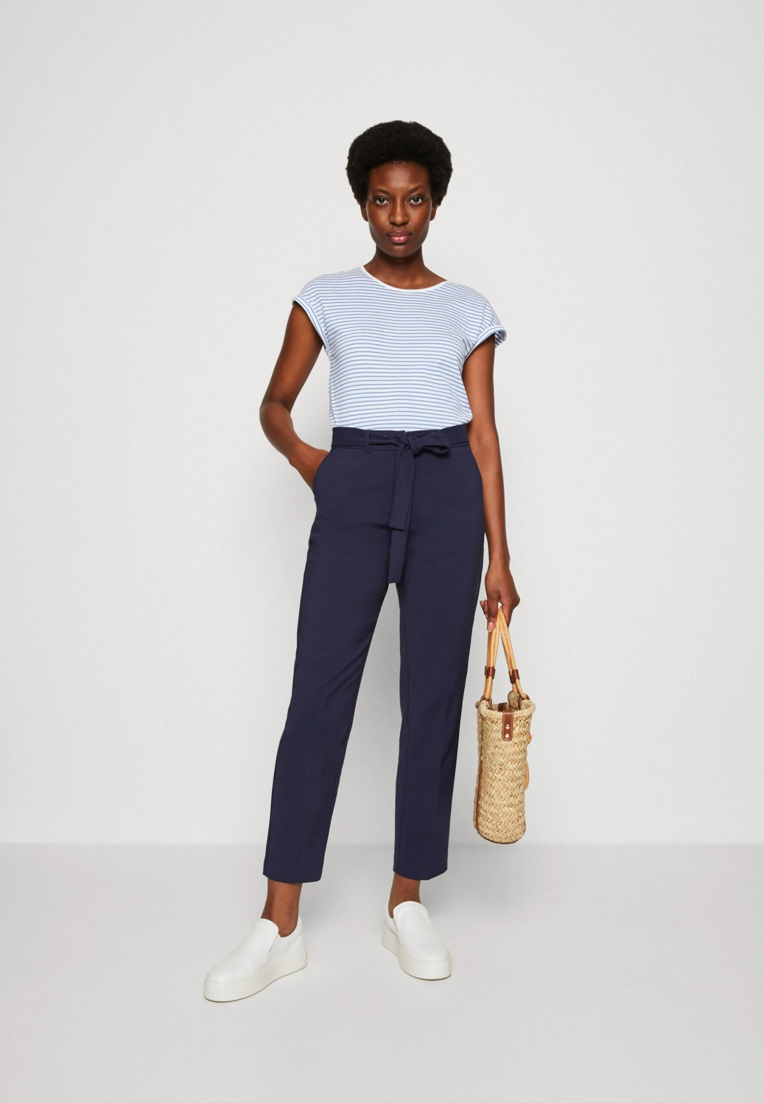 Anna Field 3 Pack - T-Shirt Print - White/Pink/Off-White 3 Anna Field 3 Pack - T-Shirt Print - White/Pink/Off-White