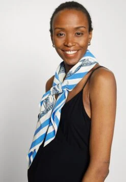 Strappy Drappy Cintered- Jumpsuit - Black 11 Strappy Drappy Cintered- Jumpsuit - Black -Anna Field 877e0d68ca454a2c850b1e47426d2df7