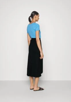 Anna Field Basic Wrap Over Midi Skirt- A-Lijn Rok - Black 11 Anna Field Basic Wrap Over Midi Skirt- A-Lijn Rok - Black -Anna Field 9580a1d9a4ef4a1194e83a5999c45651