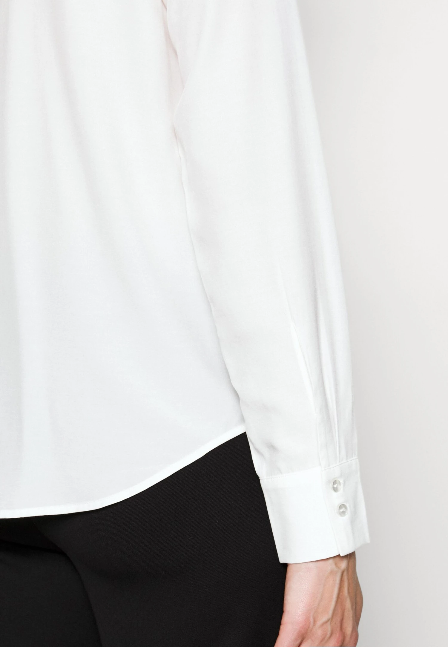 Blouse -White 8 Blouse -White - Afbeelding 6