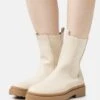 Enkellaarsjes Met Plateauzool - Beige 2 Enkellaarsjes Met Plateauzool - Beige -Anna Field 9a400c79353647449c7d77150fa3c91b