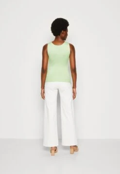 Anna Field Top - Light Green 10 Anna Field Top - Light Green -Anna Field a9ecdcb047824676af7eb181b89f054a