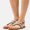 Anna Field Teensandalen - Beige 1 Anna Field Teensandalen - Beige -Anna Field d07e9a976b7e4beba510d1f058610a0c