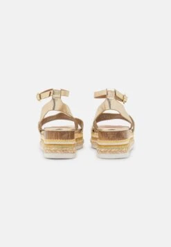 Anna Field Sandalen Met Plateauzool - Gold 11 Anna Field Sandalen Met Plateauzool - Gold -Anna Field d988278198294669a09e2d8970f12085