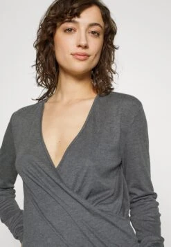 Anna Field Pyjama - Dark Grey 13 Anna Field Pyjama - Dark Grey -Anna Field dc89de8aafb74f28af2d7f42fd3671e0