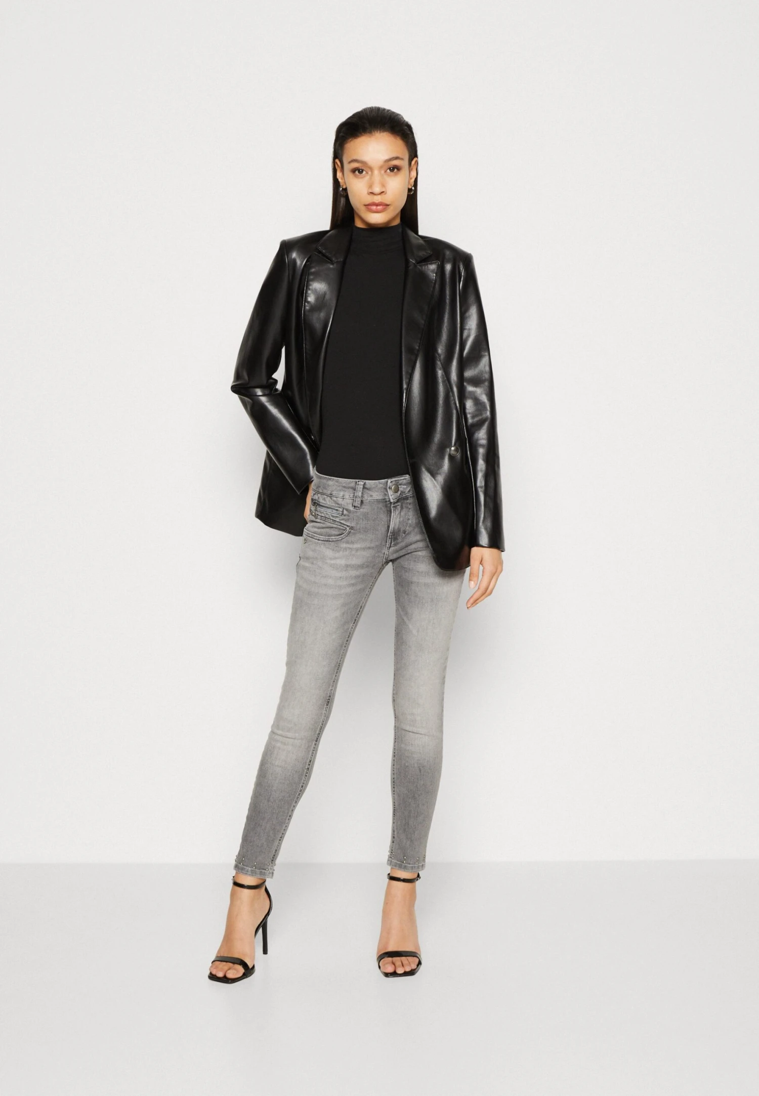 Anna Field Top - Black 4 Anna Field Top - Black - Afbeelding 2