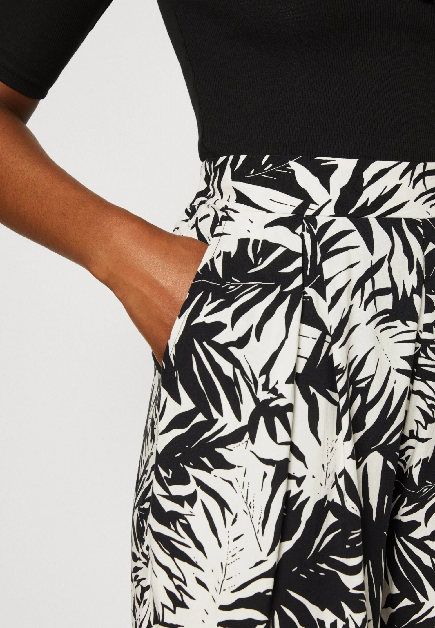 Anna Field Shorts - Black/Off-White 6 Anna Field Shorts - Black/Off-White - Afbeelding 4